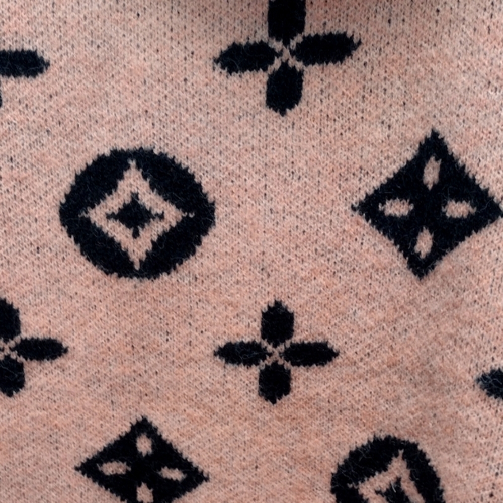 CASHMERE Pink Snowflake ❄️ Hooded Softest Cashmere Wool NWT 🎁🛍️ - Picture 2 of 5